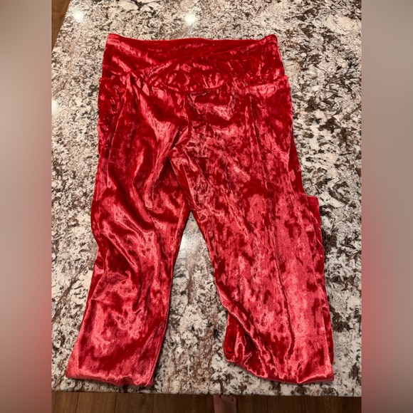 Fabletics Plus Velvet Leggings ❤️ - Picture 10 of 12